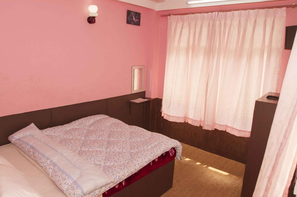 Hotel Impala Garden Katmandu Szoba fotó